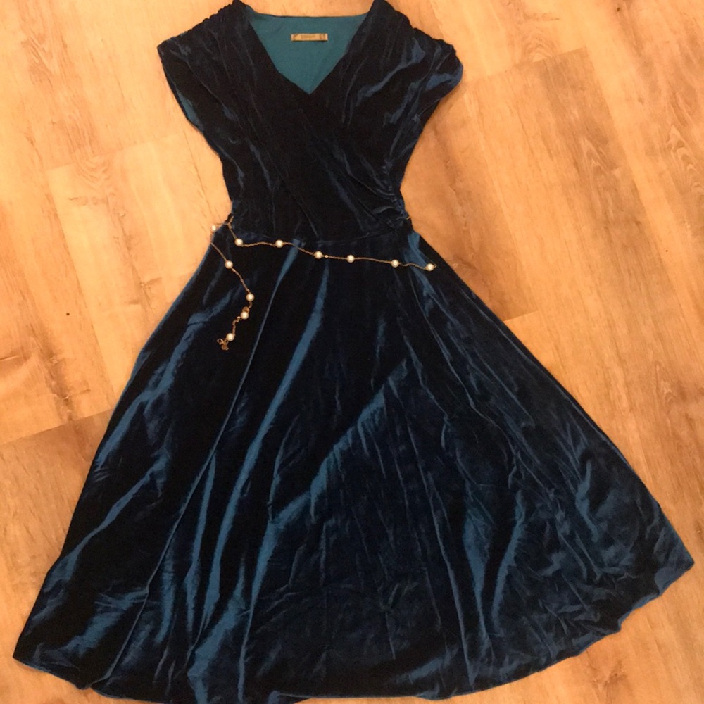 Perletti velvet dress